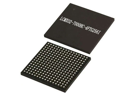 256-LBGA arsenal de puerta programable del campo del paquete LCMXO2-7000HC-4FTG256I MachXO2