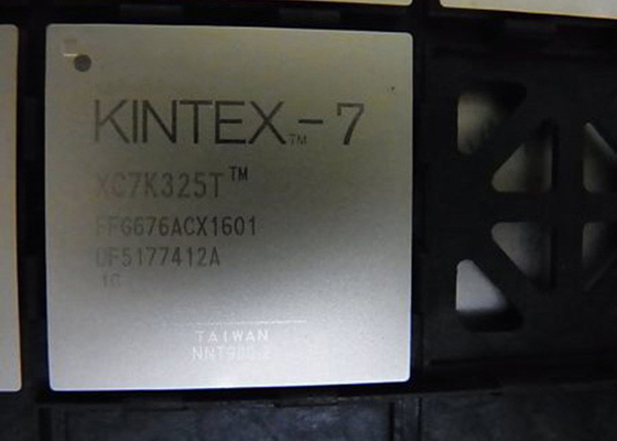 Kintex-7 FPGA salta arsenal de puerta programable del campo de XC7K325T-1FFG676C 676-FCBGA