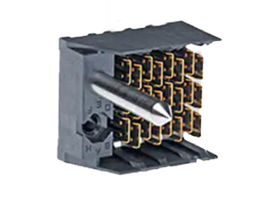 73771-1200 Conectores 1A Encabezado de apilamiento vertical Conectores de plano trasero