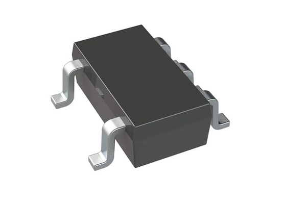 RAA2118034GP3 Chip de circuito integrado Regulador reductor DC/DC de corriente de reposo ultrabaja de 3,3 V 300 mA