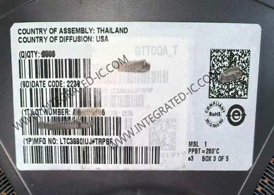 LTC3880IUJ Chip de circuito integrado de doble salida controlador de corriente continua y continua de fase múltiple