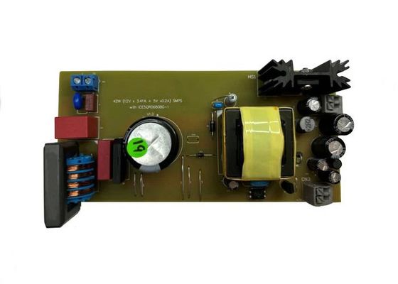 REF-5QR0680BG-1-42W1 Placa de evaluación del convertidor AC/DC CoolSET™ de 42W para soluciones integradas