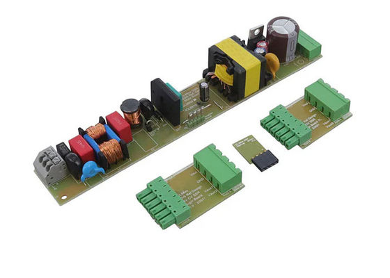 REF-ICL8810-LED-43W-BM Placa de evaluación del controlador LED regulable con 1 salida aislada para soluciones integradas