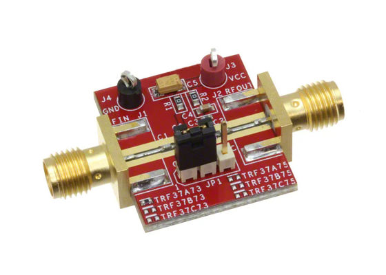 Placa de evaluación de amplificador de RF de 1 MHz a 6 GHz para soluciones integradas TRF37A73EVM