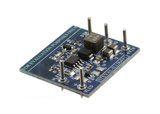 Placa de evaluación del controlador LED regulable STEVAL-ILL064V1 Embedded Solutions de 3A 5,5V a 48V