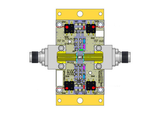 QPA2735DEVB01 Soluciones incrustadas 13GHz a 20GHz Junta de evaluación de amplificadores de bajo ruido