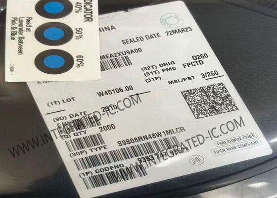 Microcontrolador MCU S08 de 8 bits S9S08RN48W1MLCR con velocidad de 20MHz y 48KB de memoria Flash en paquete LQFP32