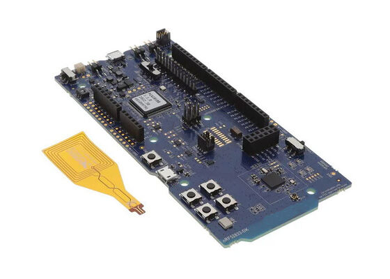 Placa de evaluación de transceptor BT 5.x 802.15.4 de 2,4 GHz para soluciones integradas NRF52833-DK