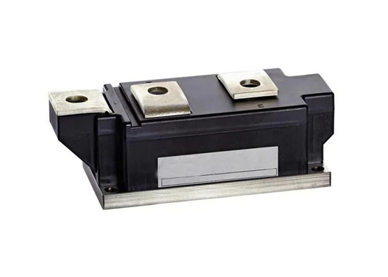 Los transistores automotrices del arsenal del Mosfet de los módulos MSCSM70HM038CAG de IGBT atornillan los soportes
