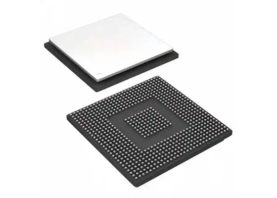 El chip CI XC7S50-L1FTGB196I Spartan-7 integró el arsenal de puerta programable del campo IC