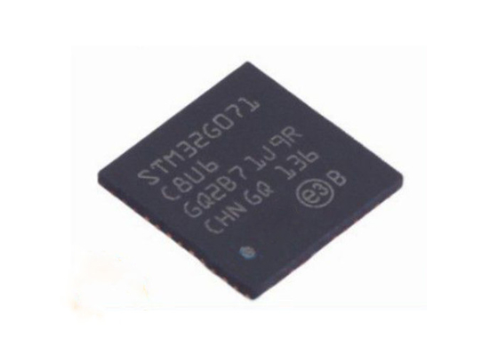 El Solo-corazón de 32 bits STM32G071C8U6 integró el paquete de IC 48-UFQFN de los microcontroladores