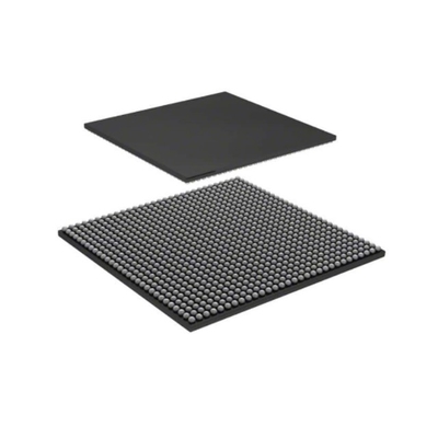 Array de puertas programables de campo LAV-AT-X70-1CSG841I IC programable integrado FPGA