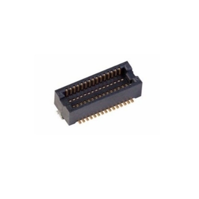 10147445-031200LF Conectores BergStak Conector de toma de corriente de 0,5 mm con correa de contacto central