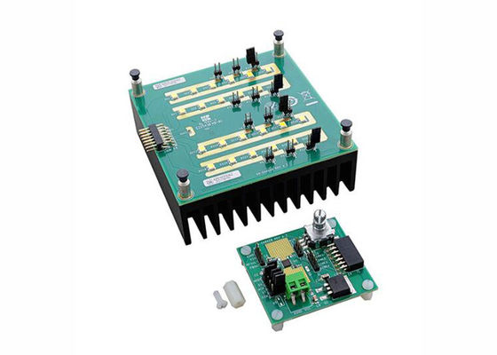 Placa de evaluación del controlador LED regulable ADP8140 para soluciones integradas ADP8140CP-EVALZ