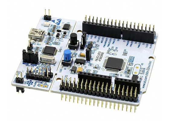 NUCLEO-F303RE Soluciones incrustadas 32 bits ARM Cortex-M4 MCU Junta de evaluación incrustada