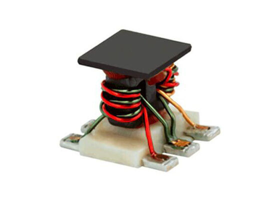 TCM2-672AX Módulo de comunicación inalámbrica de 1500 MHz a 6700 MHz Transformador RF de montaje de superficie con baja pérdida de inserción