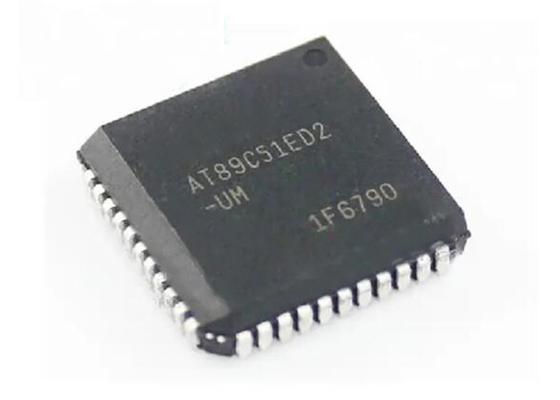 Microcontrolador de destello IC 60MHz PLCC44 del microprocesador AT89C51ED2-SLSUM 8Bit del circuito integrado
