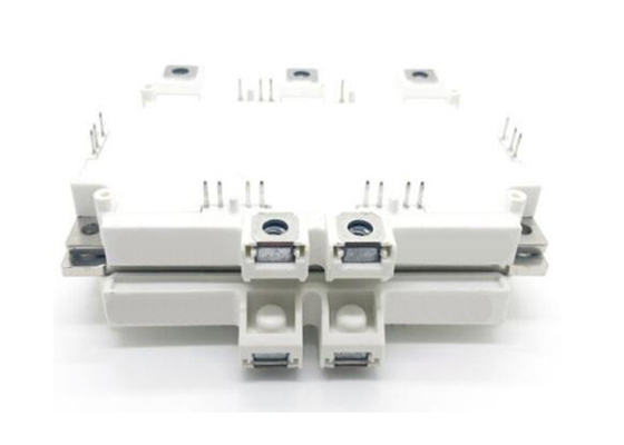 Módulos automotrices 650V de la parada de campo del foso de los módulos FS200R07A1E3 790W de IGBT IGBT