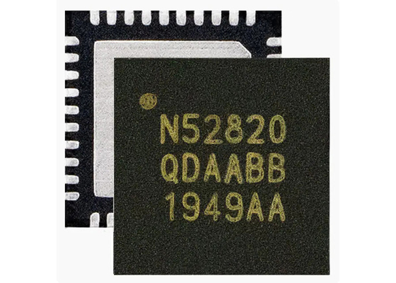 soporte de la superficie de IC del transmisor-receptor de 2.4GHz 40-VFQFN BT IC NRF52820-QDAA-R7 RF
